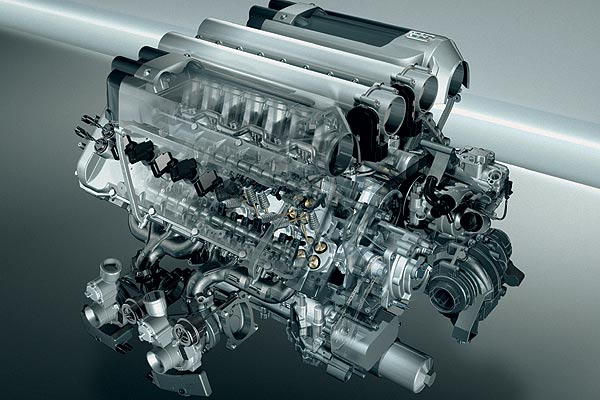 Herzstck ist ein Motor mit 16 Zylindern, vier Turboladern, acht Litern Hubraum und 1001 PS