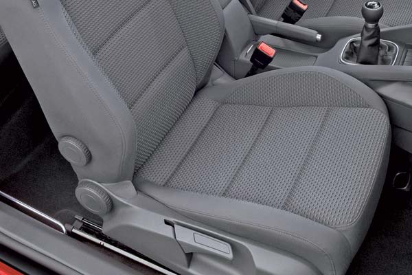 Sportsitze gehren zum GT-Lieferumfang