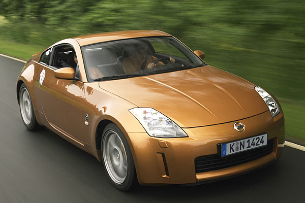 Zum Vergleich: Die bisherige 350Z-Front