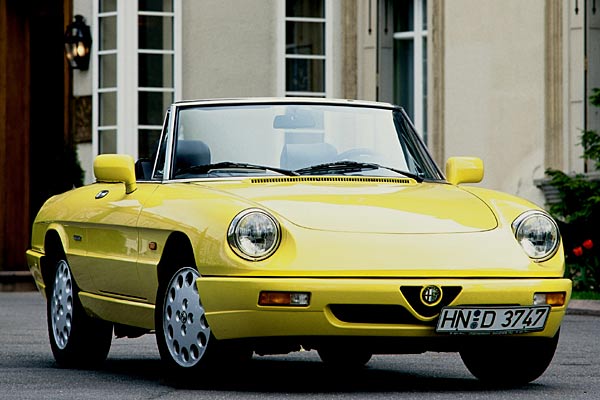 Die erste Spider-Generation, hier ein sptes Modell von etwa 1992