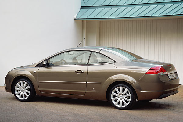 Im geschlossenen Zustand sieht das Auto so aus