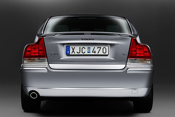 ... wie die Heckansicht. Der Spoiler ist ein Zubehrteil