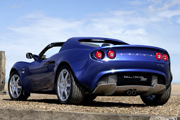 Das Elise-Grundmodell ist ab 35.400 Euro zu haben