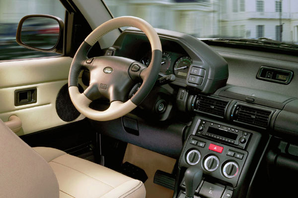 Da kann der jetzige Freelander trotz Lederaussattung bei weitem nicht mithalten