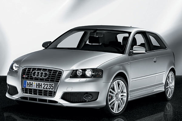 265 PS aus vier Zylindern: Audi S3. Optische Kennzeichen sind die groe Frontschrze, »