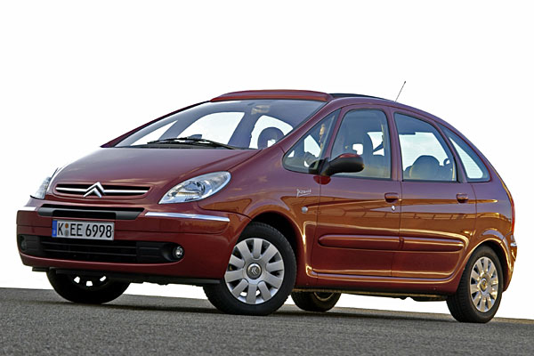 Der C4 Picasso ist grer und hher positioniert als der Xsara Picasso, aber kleiner »