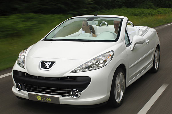 Der 207 mit dem Peugeot-typischen Zusatznamen »Epure« ist offiziell eine Studie, »