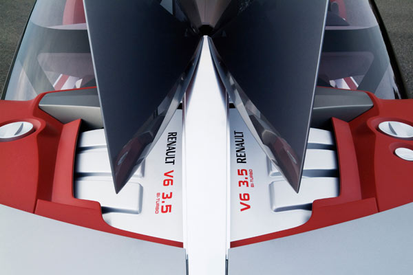 Als Antrieb fungiert ein Bi-Turbo-Sechszylinder mit 420 PS