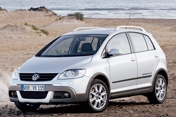 ... Kunststoff-Verkleidungen an Radhäusern, Türabschlusskanten und Seitenschwellern