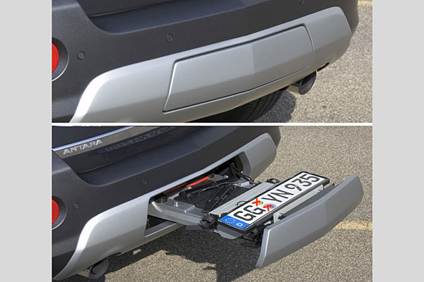 Das System ist optisch sauber in die Heckschrze integriert und wird nach dem Herausziehen ausgefaltet