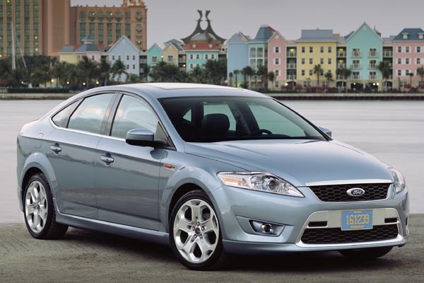 Das in Hand aufgebaute Unikat entspricht im Design dem 2007 erscheinenden Serienmodell, verfgt aber ber ein dann wohl optionales oder hheren Ausstattungsniveaus zugehrigem Sport-/Designpaket