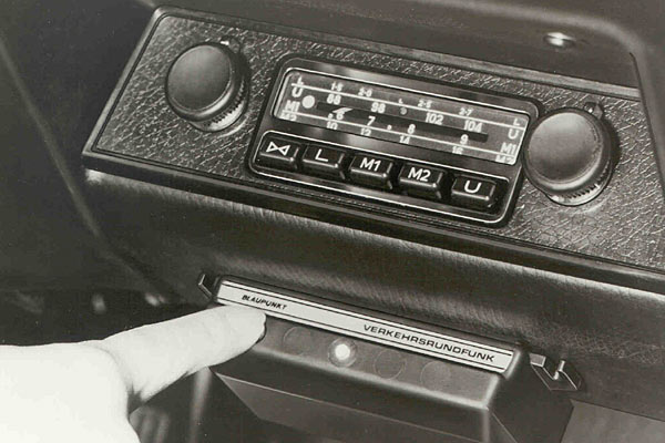 Das Gert ging 1974 in den Verkauf. Die ARI-Technik war in einem separaten Gehuse untergebracht