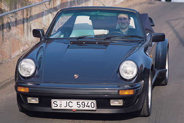 Klasssicher 911-Anblick: Mehr Charakter verkrpert der erste offene Turbo (Baureihe 930)