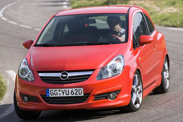 Die Mitte zwischen »Sport« und OPC heit GSi und sieht nicht schlecht aus: Opel Corsa