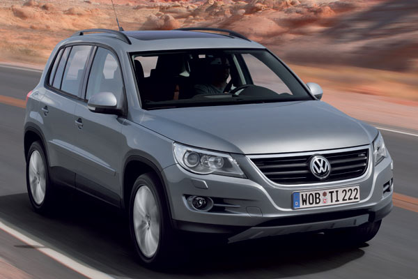 Motorseitig wird es ausschlielich aufgeladene Direkteinspritzer zwischen 140 und 200 PS geben. Die Diesel sind auf Common-Rail-Technik umgestellt und EU5-konform