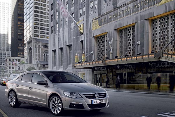 Fototermin in N.Y.C.: Die dritte Passat-Karosserievariante gibt sich betont elegant