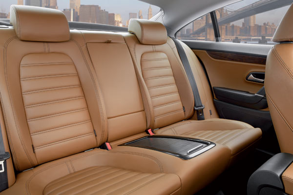 Der CC ist als Viersitzer ausgelegt