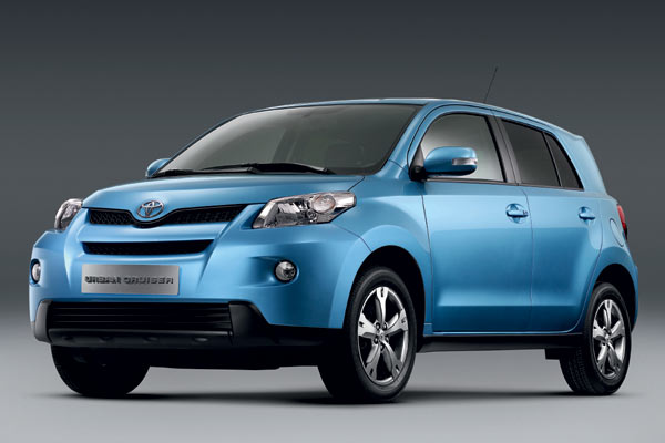 Mit dem Urban Cruiser, einem kleinen SUV, zeigt Toyota in Genf eine weitere Neuheit. Entgegen anderslautender Presseberichte handelt es sich nicht um eine Studie, sondern um ein Serienmodell