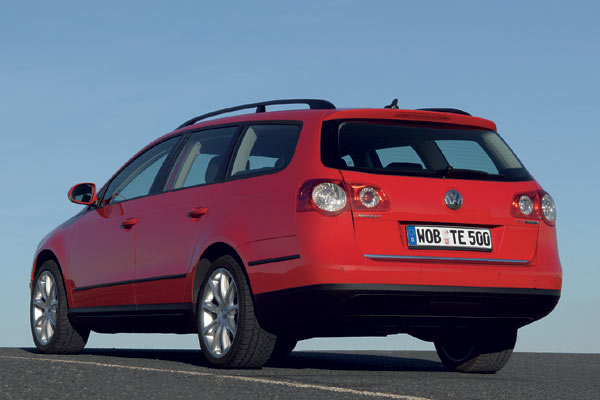 Dritter im Bunde ist der Passat Variant EcoFuel