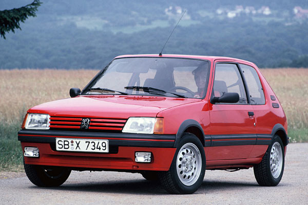 1983 debtiert der 205, der nicht nur als GTI ein sympathisches Auto war