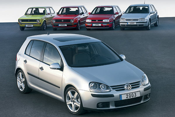 Rund 26 Millionen Exemplare hat Volkswagen von den bisherigen fnf Golf-Generationen verkauft