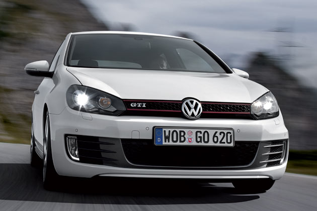 Wie auch beim normalen Golf betont das neue VW-Design die horizontalen Linien