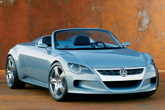 Auch der Concept R aus dem Sommer 2003 hatte keine Serienzukunft. Aus heutiger Sicht wirkt das Auto ebenso langweilig wie berzeichnet