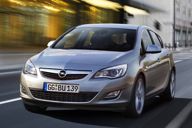 Gestatten, Opel Astra. Die neunte (oder zehnte, je nach historischer Sichtweise) Generation des meistgebauten Opel debtiert auf der IAA im September 2009