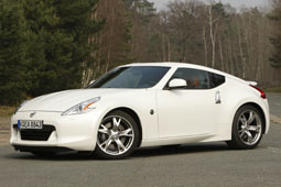 Nissan: Zum 370Z-Start ein aufflliges Sondermodell