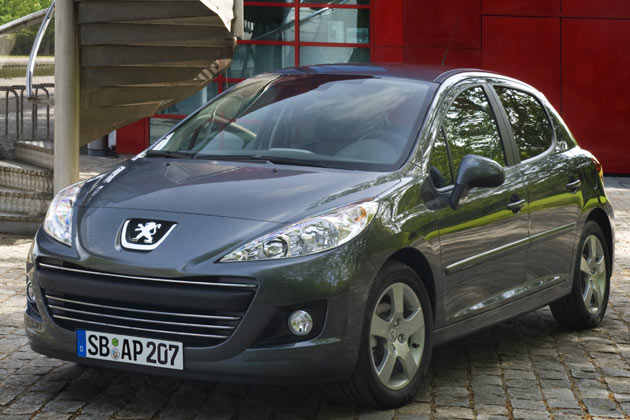 Rund drei Jahre nach dem Start erhlt der Peugeot 207 ein kleines Facelift