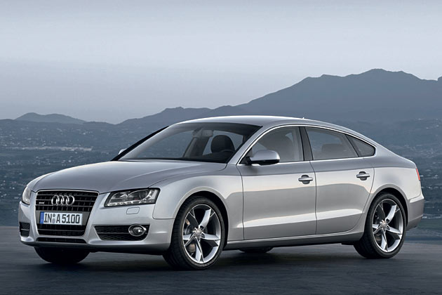 Das Flieheck wird wieder salonfhig: Mit dem A5 Sportback setzt sich Audi an die Spitze einer Bewegung, der BMW 5er GT, Jaguar XJ und andere folgen werden
