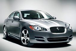 Jaguar: Neue Extras für den XF Diesel S