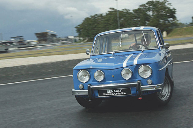 Seit den 1950er-Jahren entwickelte der gebrtige Italiener Amde Gordini Sportversionen von Renault-Modellen. Im Bild der Heckmotor-R8 mit 88 PS