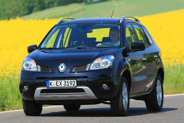 Der Renault Koleos ist natrlich nicht direkt mit dem Duster vergleichbar. Einen Design-Vergleich wrde aber wohl die gnstigere Dacia-Interpretation gewinnen