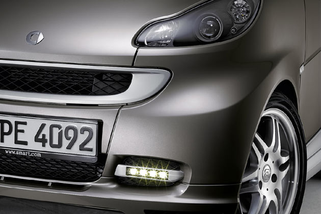 Mit 549 Euro Kaufpreis drfte das LED-Tagfahrlicht fr die Frontschrze nur fr groe Smart-Fans in Frage kommen