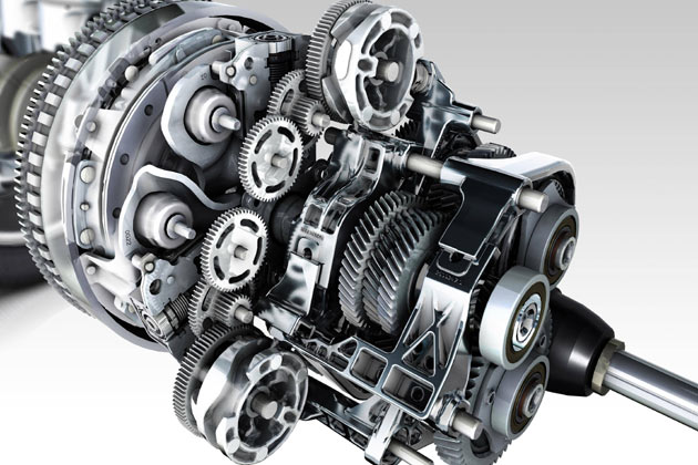 Das 38 Zentiemeter lange, sechsstufige Getriebe wiegt 82 Kilogramm. Der Aufpreis von 1.300 Euro ist im Wettbewerbsvergleich sehr niedrig