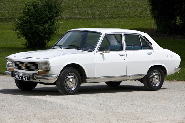 Zuvor spielte der 504 die Rolle der Peugeot-Reiselimousine. Bauzeitraum war von 1968 bis 1983