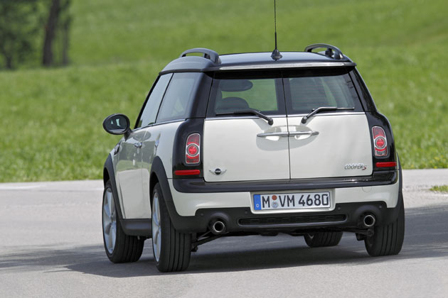 Der aus dem BMW 118d/318d bekannte Motor wird auch im Mini Cooper SD Clubman und »