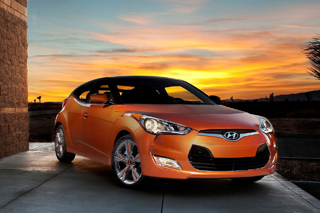 Nach der Weltpremiere Anfang des Jahres in Detroit rollt der Hyundai Veloster jetzt auf die Messe in Genf und schon im April 2011 zu den Hndlern