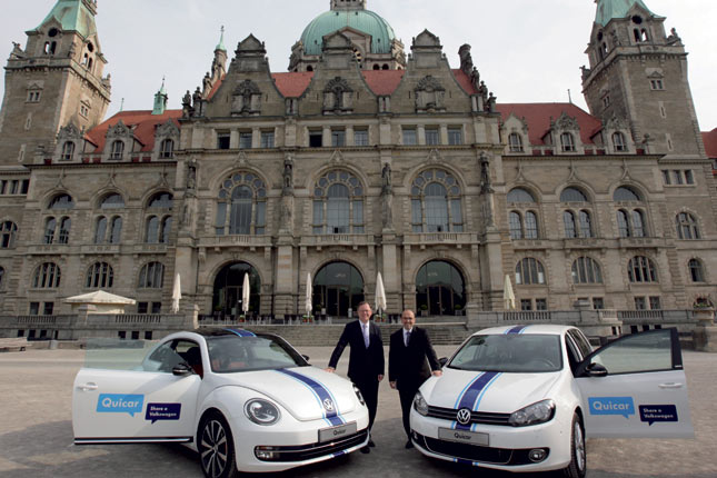 Volkswagen und die Stadt Hannover (im Bild das Neue Rathaus) haben eine Absichtserklrung zum Start eines Car-Sharing-Projekts geschlossen