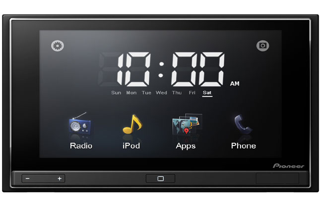 Das AppRadio von Pioneer besitzt einen 6,1 Zoll groen Touchscreen, der mit den bekannten Wisch- und Spreizgesten bedient werden kann