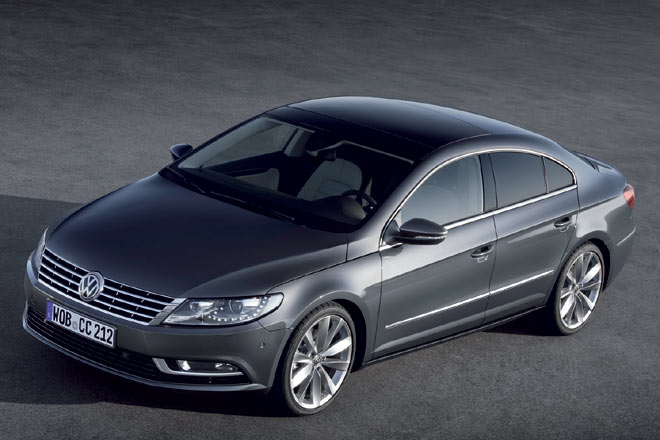 Der CC wird mit zwei Dieseln und drei Benzinern zwischen 140 und 300 PS angeboten. Das sparsamste Modell kommt – unverndert – auf 4,7 Liter Normverbrauch