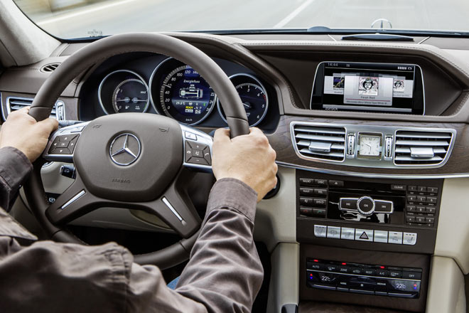 Instrumentierung, Zentralmonitor und Lenkradtasten htten man ohne Weiteres optimieren knnen