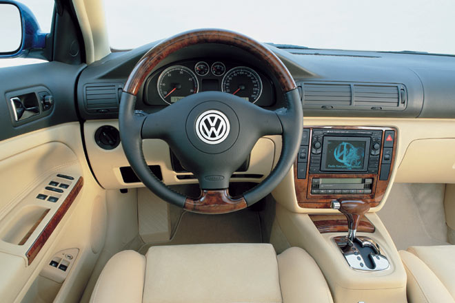 Fein gemachtes Interieur im B5, hier eine besonders edle Variante