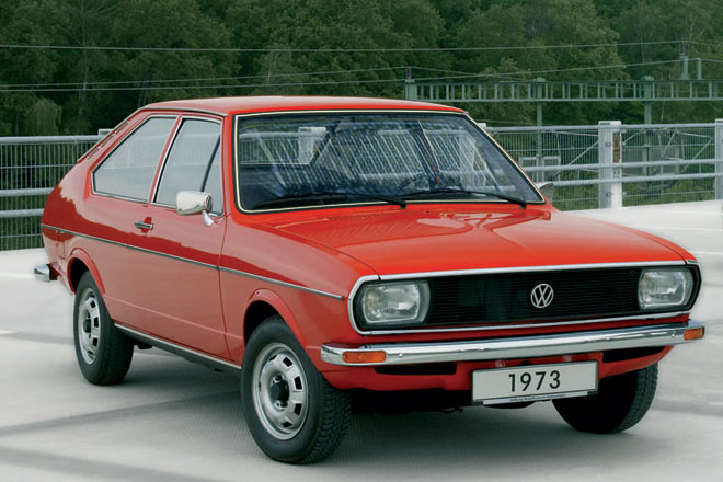 Neben dem drei- und fnftrig erhltlichen Schrgheckmodell folgte »