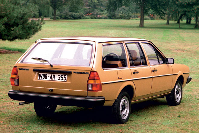 Den Nachfolger gab es wiederum mit Schrg- und Kombiheck; er wurde bis 1987 angeboten. Erstmals gab es Turbodiesel-Motoren und Allradantrieb. Der B2 wirkt schon wesentlich ansehnlicher sowohl auen als »
