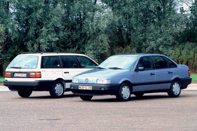 Die Passat-Modelle der dritten Generation (1987 bis 1993) wurden ausschlielich mit Stufen- oder Kombiheck gefertigt, das unmoderne Schrgheck berlie VW anderen. Dank Quermotor-Konzept gab es mehr Platz