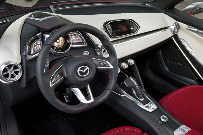 Das Hazumi-Interieur hat Mazda strker berzeichnet, es darf nur in seinen Grundzgen als Ausblick verstanden werden