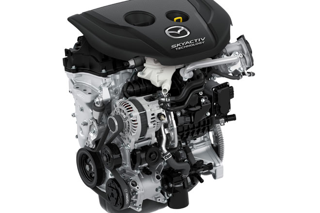 Premiere feiert auch der neue Dieselmotor mit 1,5 Litern Hubraum, ein Ableger des bewhrten 2,2-Liter-Aggregats