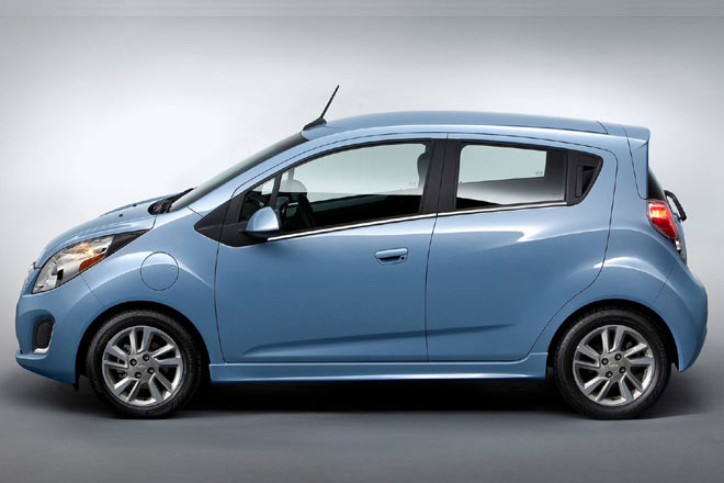 ... offenkundig auf dem inzwischen in Deutschland nicht mehr angebotenen Chevrolet Spark, wie &raquo;